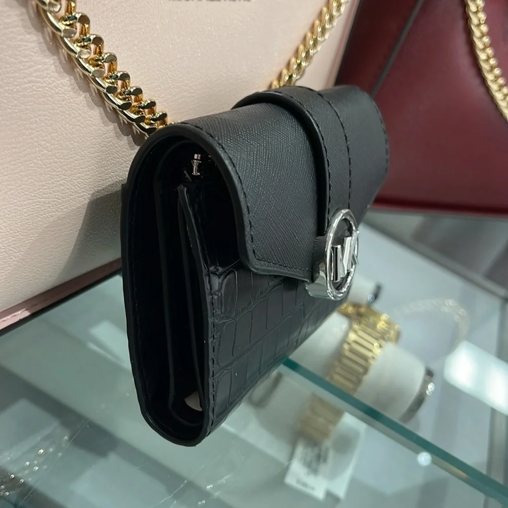 MICHAEL KORS CARMEN MEDIUM LOGO AND FAUX LEATHER WALLET BLACK  NWT